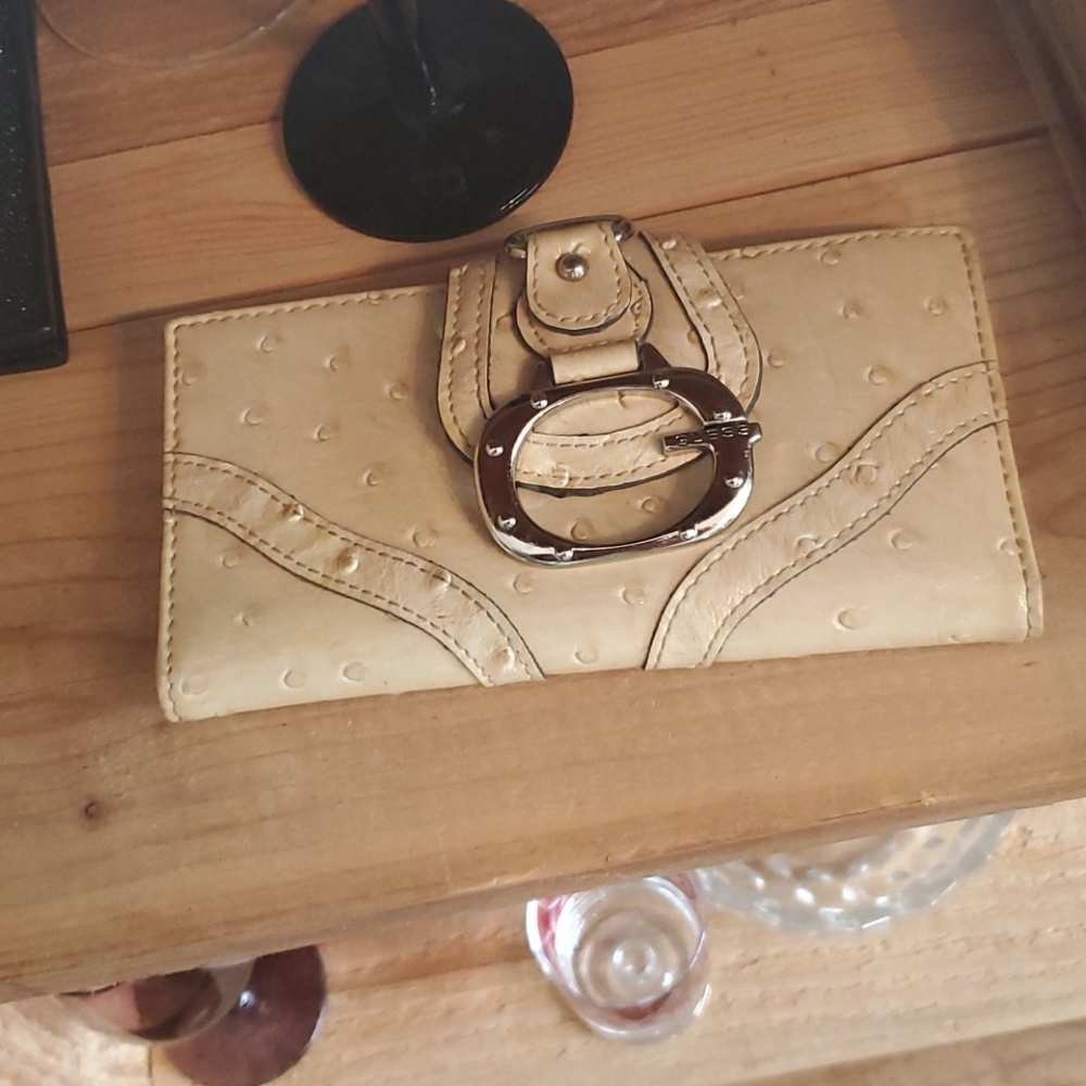 🤑Guess ostrich skin wallet